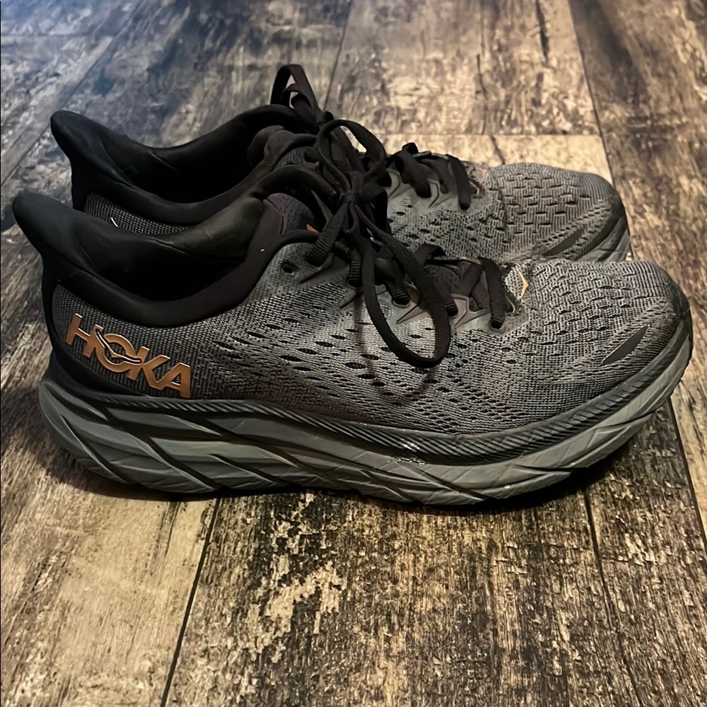 Stylish Gray and Black Athletic Shoes